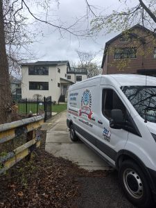Chicago emergency plumbing team ready to help with basement floods
